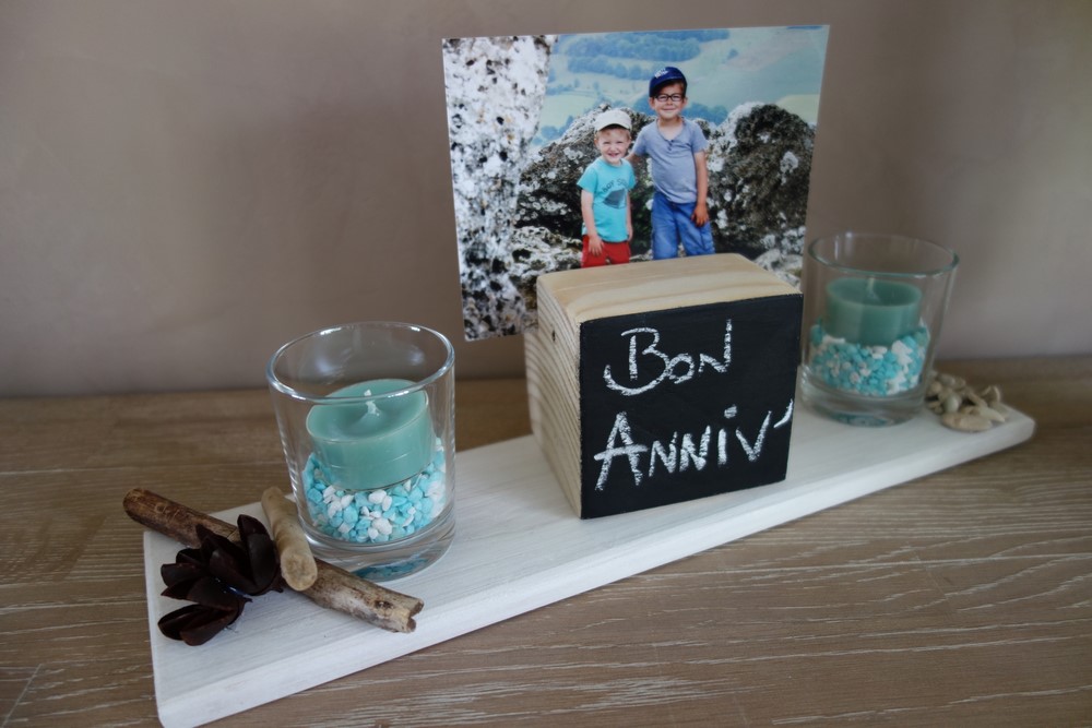 bougie-table-maison-décoration-bois-pas de calais (6) plateau-planche-bougie-bougeoir-fleur-table-décoration-cadeau-bois-photo-cube-personnalisé-artisanal