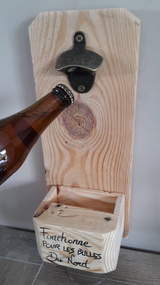 décapsuleur-ouvre-cannette-bière-mural-bois-artisanal-personnalisé