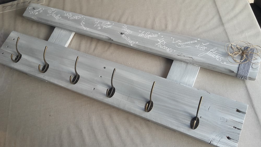 porte manteau-écharpes-maison-décoration-pas de calais (5) porte-crochet-manteau-patère-mural-bois-décoration-personnalisé-artisanal