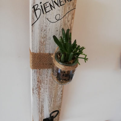 suspension-vegetal-porte-crochet-manteau-patère-mural-bois-décoration-personnalisé-artisanal-individuel