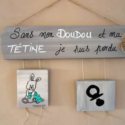 suspension-naissance-enfant-cadeau-bois-personnalisé-artisanal