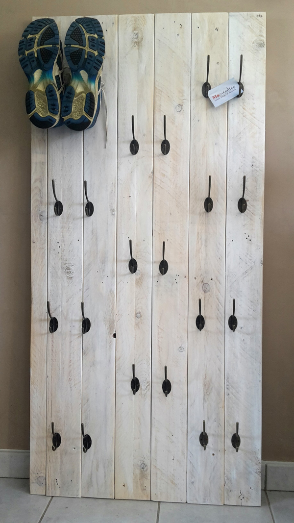 porte-manteaux-deco-bois-boulogne-calais-(4) porte-crochet-chaussure-rangement-patère-mural-bois-décoration-personnalisé-artisanal
