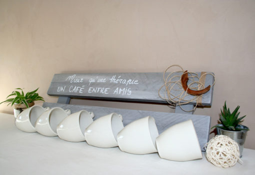 présentoir-support-rangement-tasses-mugs-murale-cuisine-café-bois-personnalisé-artisanal