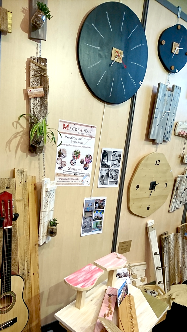 horloge-bois-deco-macreadeco horloge-murale-bois-décoration-pendule-personnalisé