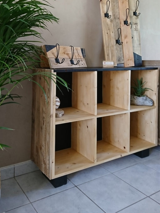 caisson-casier-cases-rangement-bois-sur-mesure-decoration-artisanal