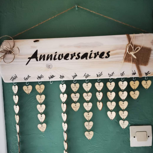 Calendrier Anniversaires en Bois