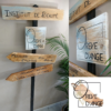 panneau-directionnel-flèche-direction-évènement-bois-interieur-extérieur-personnalisé-artisanal-mariage-commerce