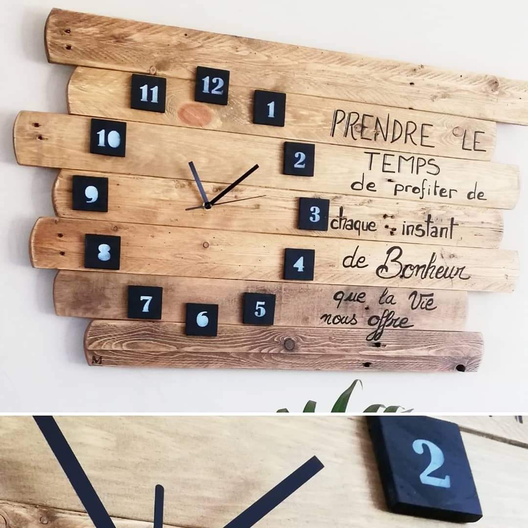 Grand Tableau Mural En Bois Avec Horloge Intégrée - Déco Vintage Marron
