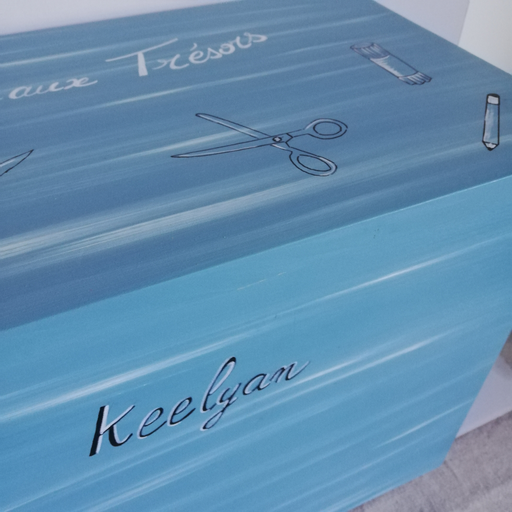 boite-coffre-rangement-enfant-bois-déco-chambre-personnalisé-artisanal-cadeau boite-coffre-rangement-enfant-bois-déco-chambre-personnalisé-artisanal-cadeau