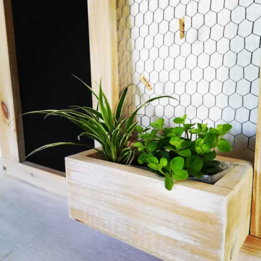 tableau-ardoise-mémo-photos-grillage-jardinière-plante-déco-murale2