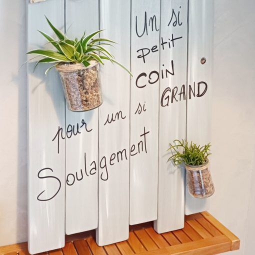 tableau-message-citation-décoration-bois-cadeau-personnalisé-artisanal-wc-plantes