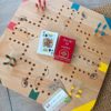 jeu-bois-tactique-pions-enfant-personnalisé-artisanal-plateau-jeu-cadeau-enfant