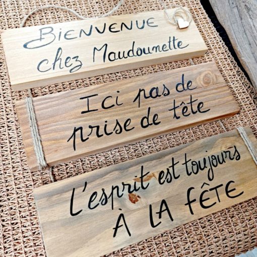 tableau-plaque-message-citation-décoration-bois-cadeau-nounou-crèche-personnalisé-artisanal