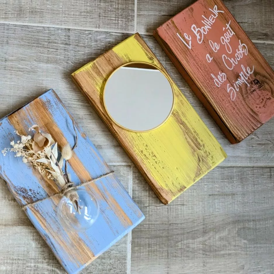 3 Décorations en bois à suspendre avec plante miroir et texte personnalisé